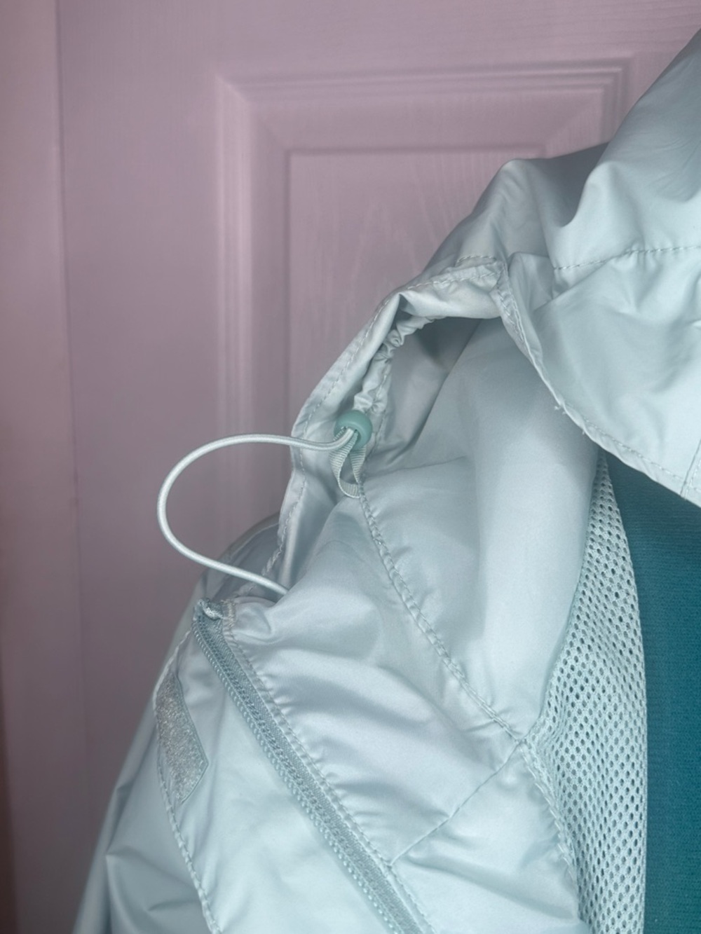 Columbia Women's Mint Green Arcadia II Waterproof Hooded Rain Jacket - Picture 8 of 12